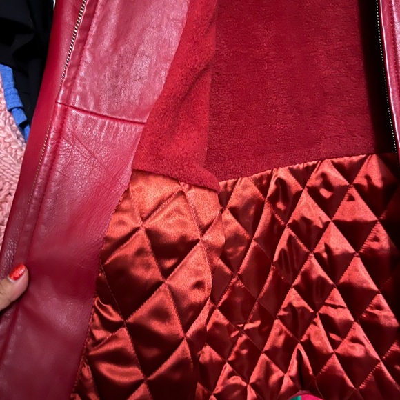 Cherry Red Genuine Leather Kathy Ireland Jacket - Picture 4 of 4